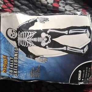 New Child Medium 8-10 Spirit, halloween costume, totally Skelebones skeleton
